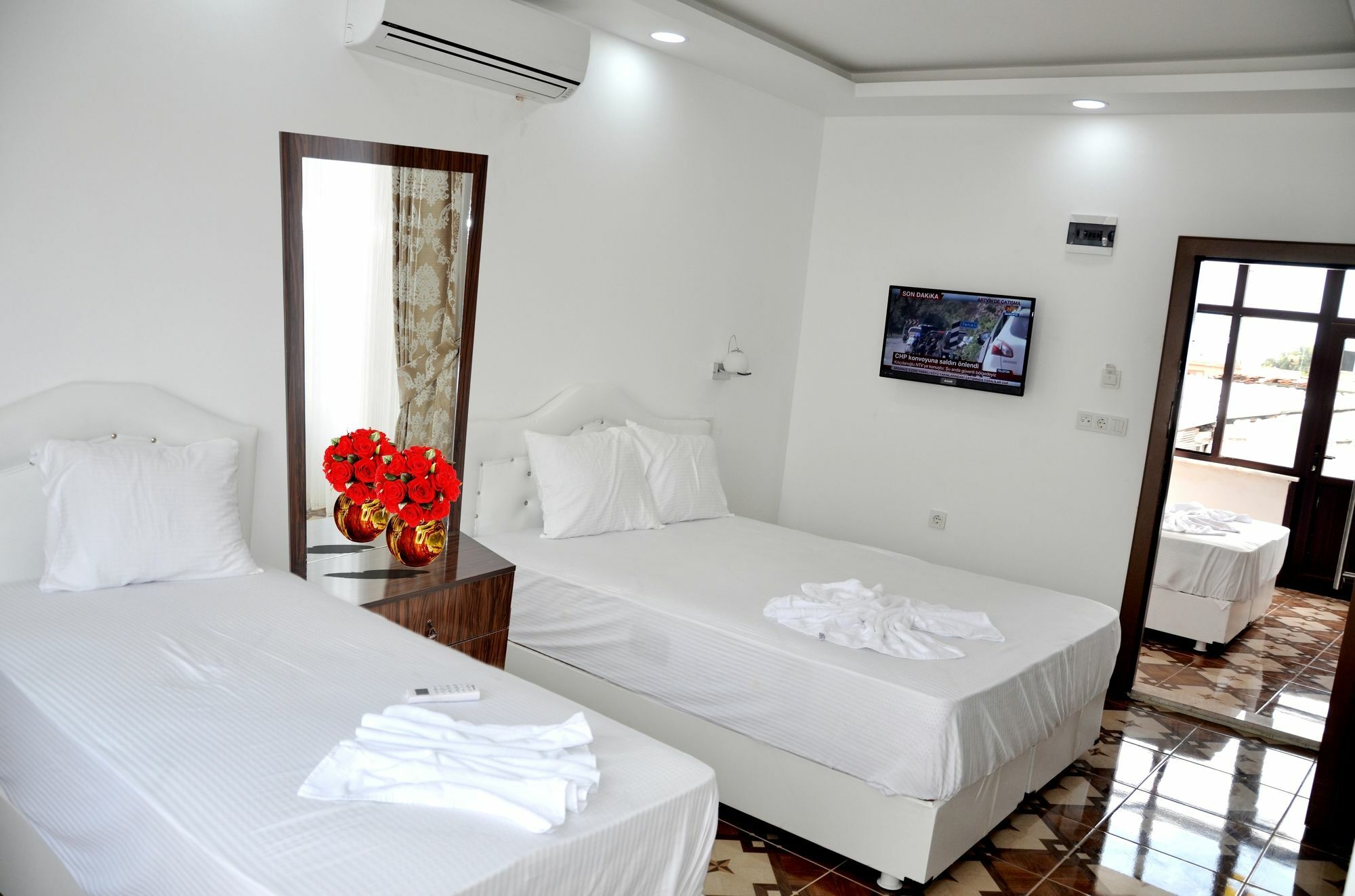 Sultanahmet Deluxe Hotel Istanbul Exterior photo